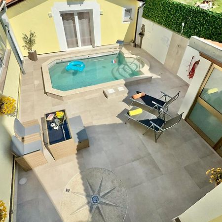 Poolside Studio Fažana Exteriör bild