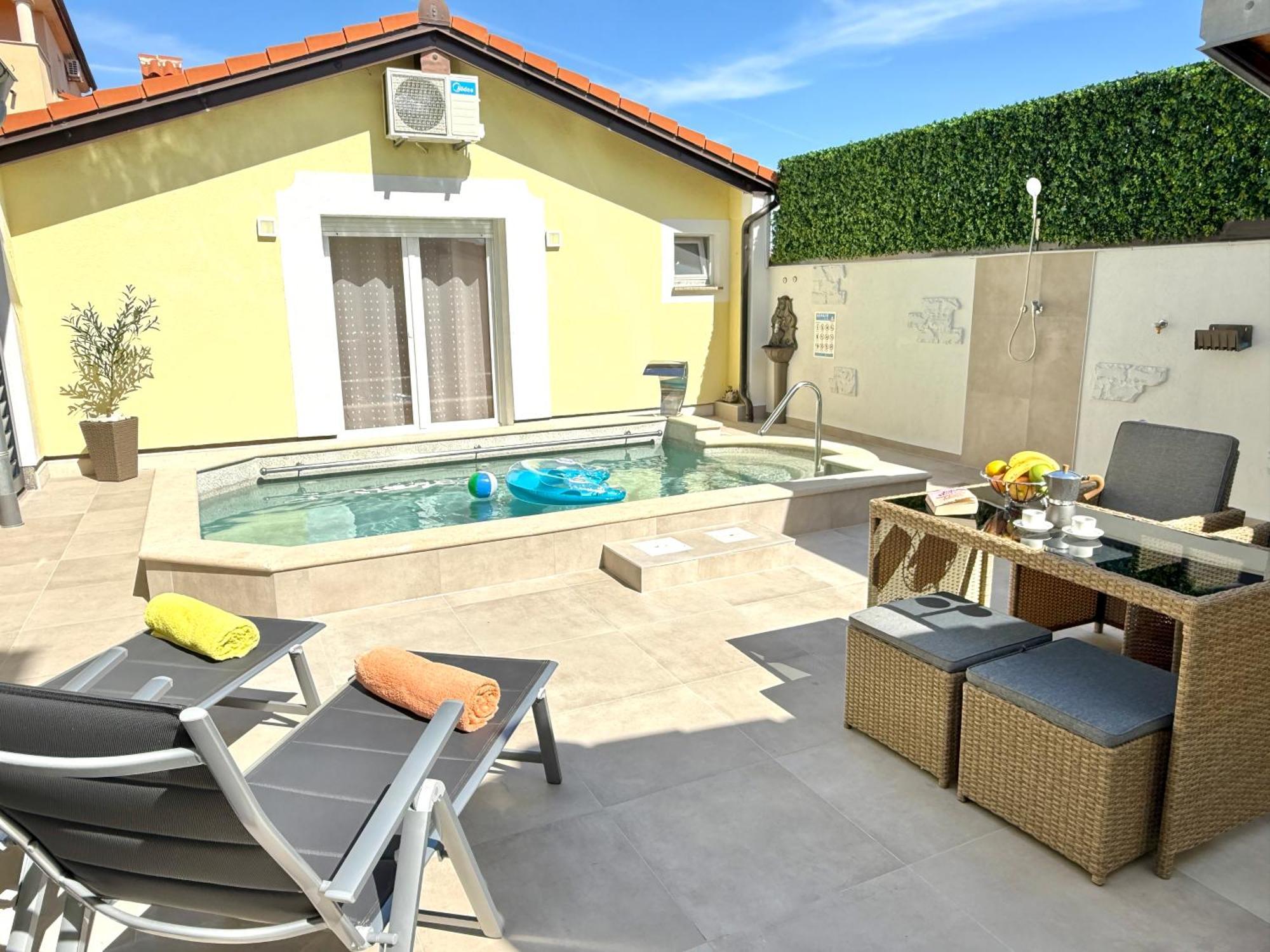 Poolside Studio Fažana Exteriör bild